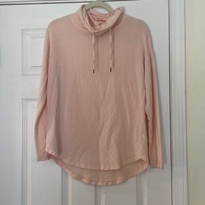 This top is super cute and stylish!It is super soft and light!